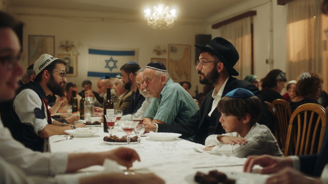 All About the Levkoviches - Lefkovicsék gyászolnak